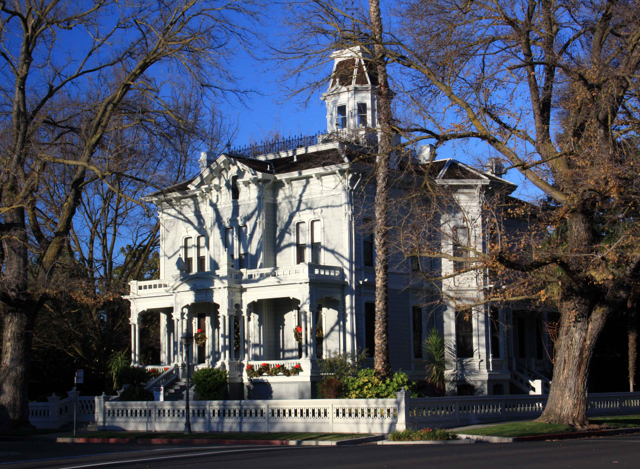 McHenry Mansion and Museum
