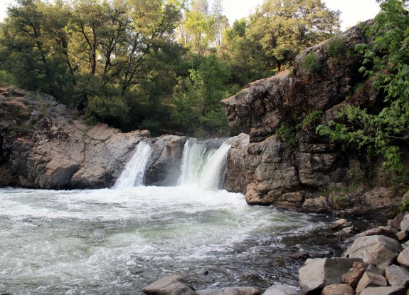 Rainbow Pool – A Great Swimming Hole on the South Fork of the Tuolumne