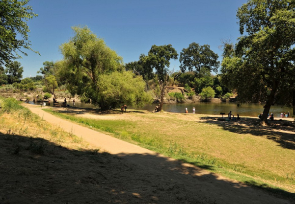 PHOTO BY ADAM BLAUERT