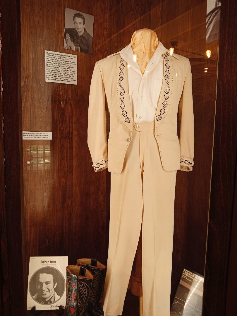  A stage suit worn by Merle Haggard has a home within the walls of the Bakersfield Sound exhibit at the Kern County Museum. Photo: Steve Newvine 