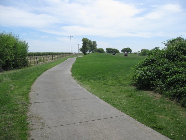 Stevinson Ranch Golf Club.  Photo by Steve Newvine