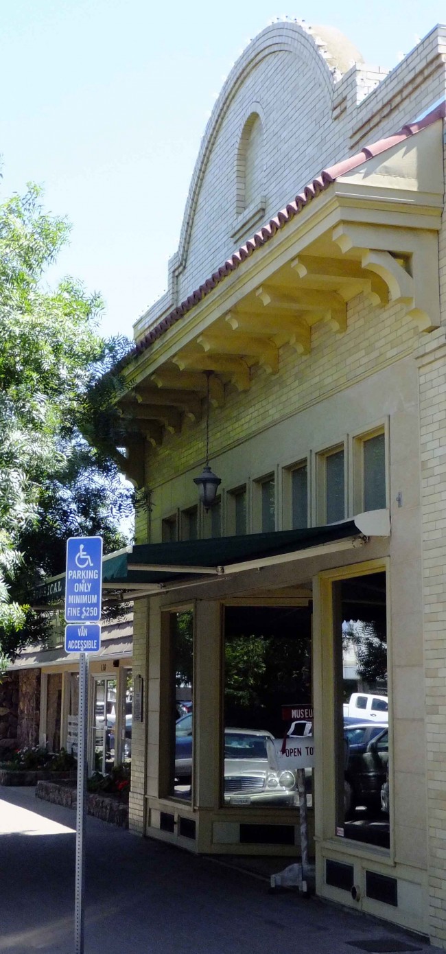  THS Front  - PHOTO BY ADAM BLAUERT 